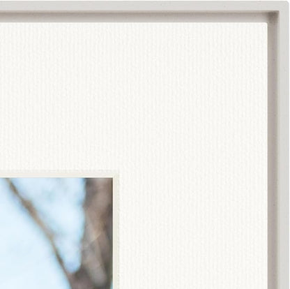 Aura Walden 15" WiFi Digital Picture Frame | Wirecutter's Best Digital Frame