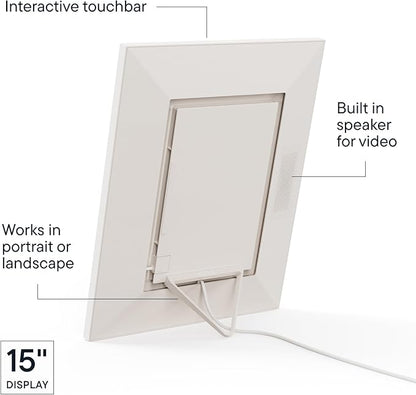 Aura Walden 15" WiFi Digital Picture Frame | Wirecutter's Best Digital Frame