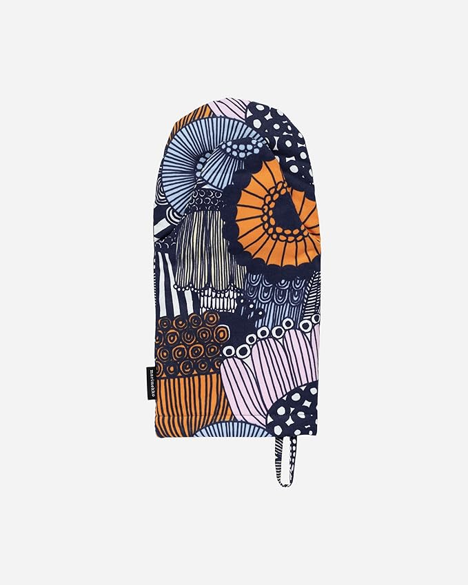 MARIMEKKO Siirtolapuutarha Oven Mitt with Hanging Loop – Refine Your Kitchen Décor with Our Cute Oven Mitts Made of Cotton – Kitchen Mitts for Oven (12" L x 6" W)