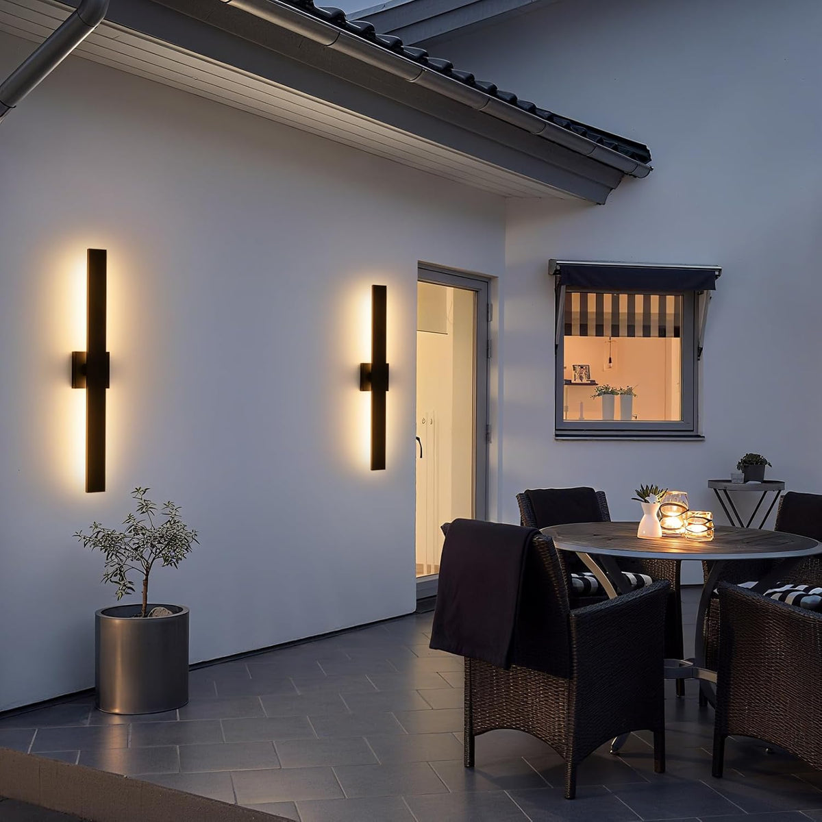 2-Packs Modern Outdoor Wall Lights 31.5" Long LED Outdoor Sconce Lights, Black Linear Exterior Wall Lighting for Porch & Patio Garage Entrance