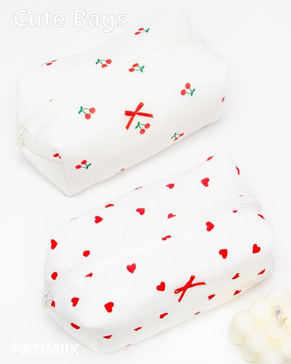 PAZIMIIK Cozy Makeup Bag Small Aesthetic Travel Zipper Cosmetic Pouch for Women Make Up Beauty Accessories Brushes,Heart Red