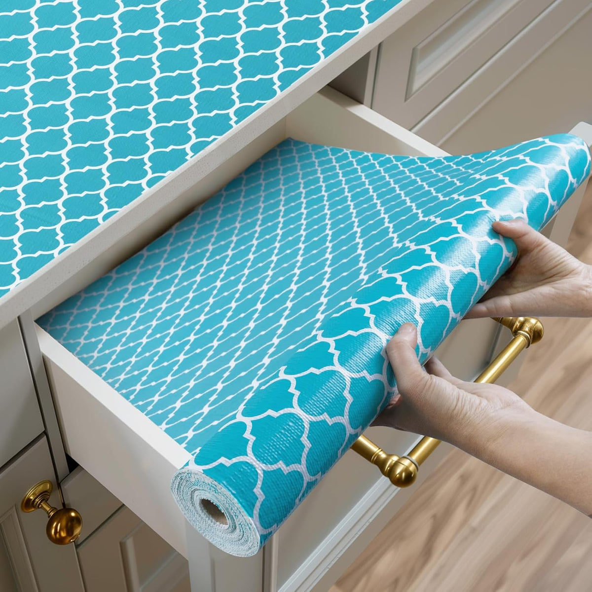 Shelf and Drawer Liner for Kitchen Cabinets Non-Adhesive, Strong Grip Non-Slip Thickened Cabinet Liners for Shelves, Waterproof Mats for Dresser Cupboard, Green/White, 17 in x 30 Feet