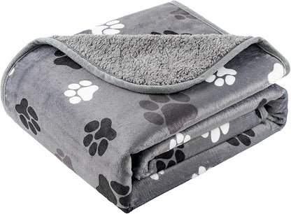 CAPT.SNOOZE Waterproof Dog Blankets Pet Blanket 50"x60", Soft Fluffy Sofa Car Bed Protector, Reversible Sherpa Fleece Dog Blanket for Large Dogs (Dark Grey-Paws)