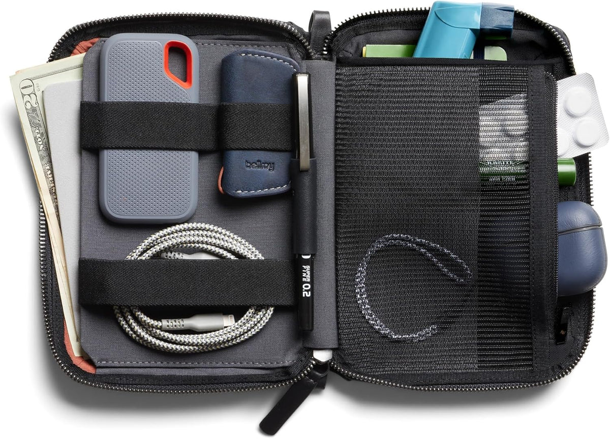Bellroy Wonder Kit (tech and Travel Pouch with Internal Organization for Cables, Chargers, notebooks Medical Kits and More) - Raven