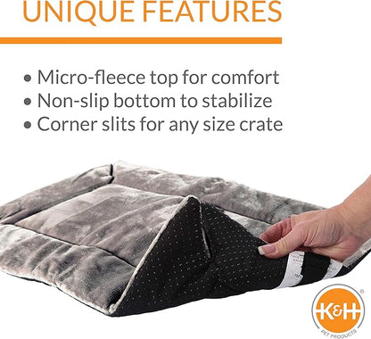 K&H Pet Products Self-Warming Crate Pad, Warming Dog Bed, Machine Washable Dog Mat, Gray X-Small 14 X 22 Inches (Pack of 2)