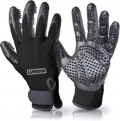 Lumova Pet Grooming Glove – Patented Rubber-Massage Shedding Bath & Hair Remover for Dogs, Cats & Livestock – Lightweight, Flexible, Secure Fit (Black)