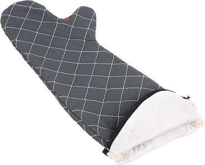 Carlisle FoodService Products 800FG24-BK BestGuard Commercial Heat Protection Up to 450° F Oven Mitts (Pair), 24" Length, Black
