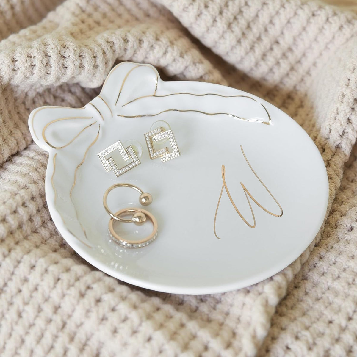 COLLECTIVE HOME - Personalized Initial Ceramic Jewelry Tray with Bow, Christmas Gift Ideas for Women, Small Gift for Girlfriend Wife, Ring Holder, Earrings Dish, Birthday Gift for Her (W)