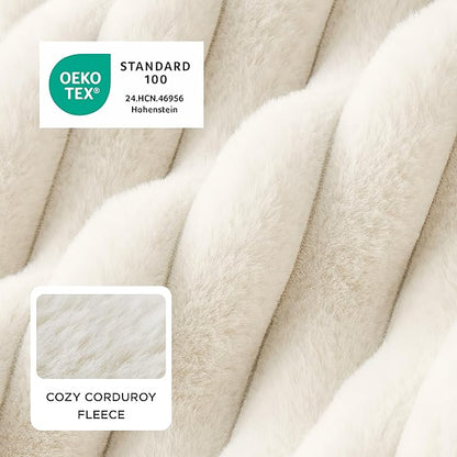 Bedsure Cute Dog Bed for Small Medium Dogs - Washable Furry Puppy Beds, Rectangle Orthopedic Corduroy Fleece Pet Beds with Removable Zipper Cover, 25x21x7inches, Cream